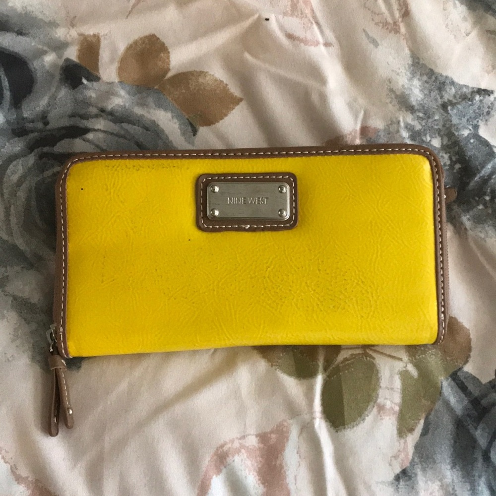 Nine West Wallet - Picture 1 of 2